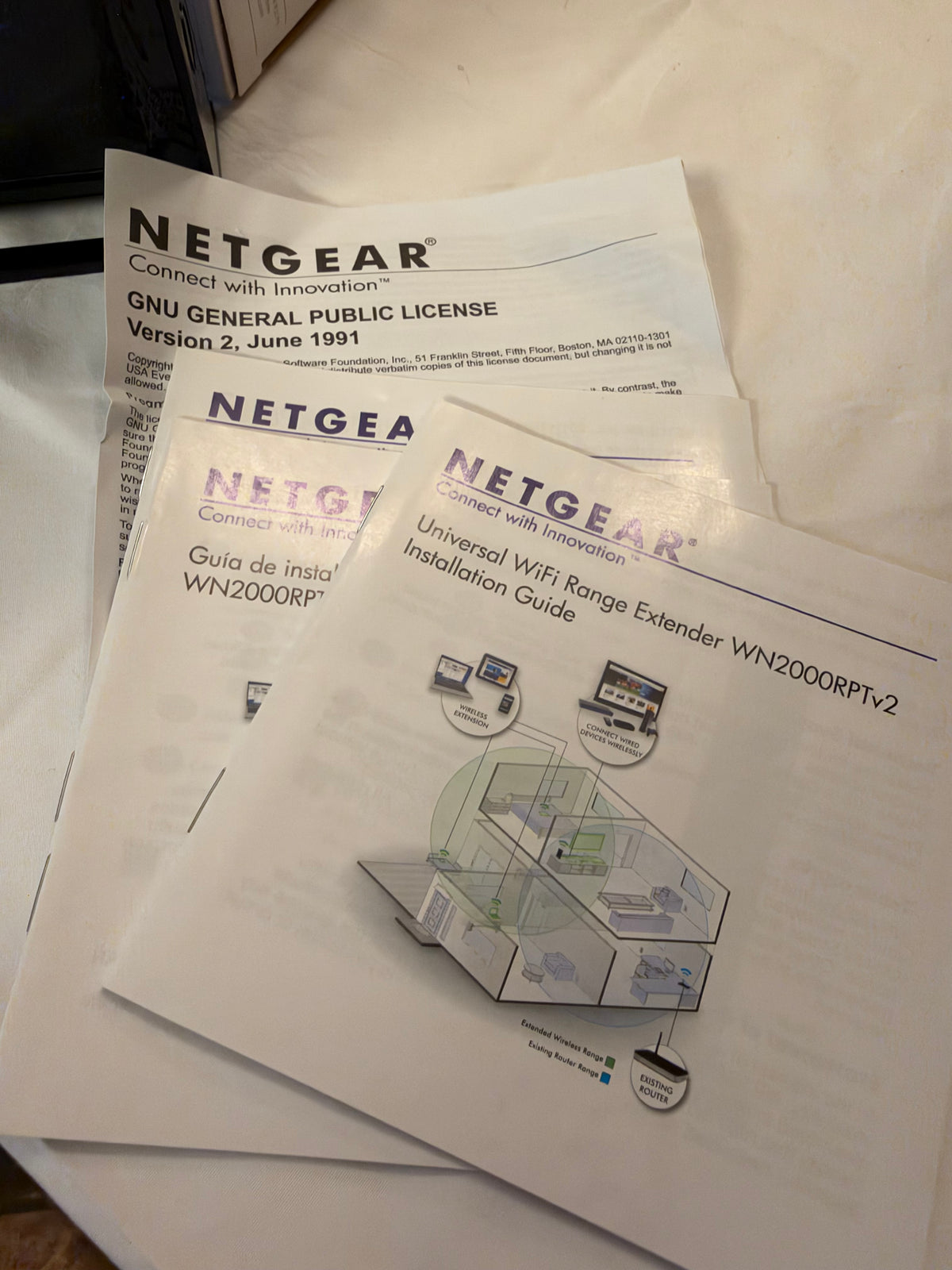 Netgear WiFi Ranger Extender N300 Range in Box with All Original Paperwork Upto 300 Mbps 4 Ports